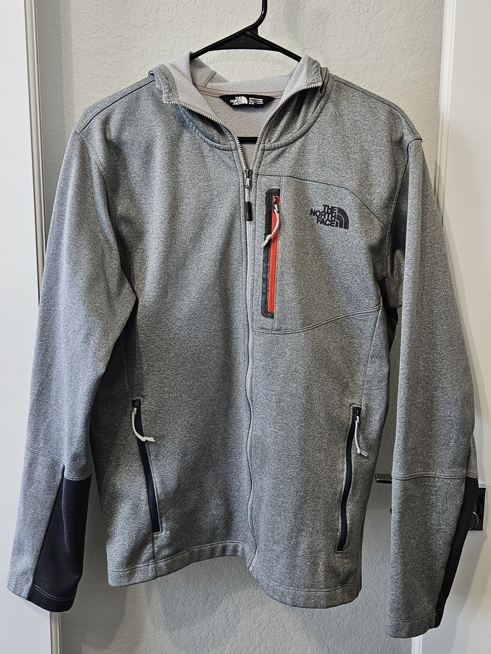 The North Face Men’s Gray Full-Zip Hooded Jacket with Red Zip Accent